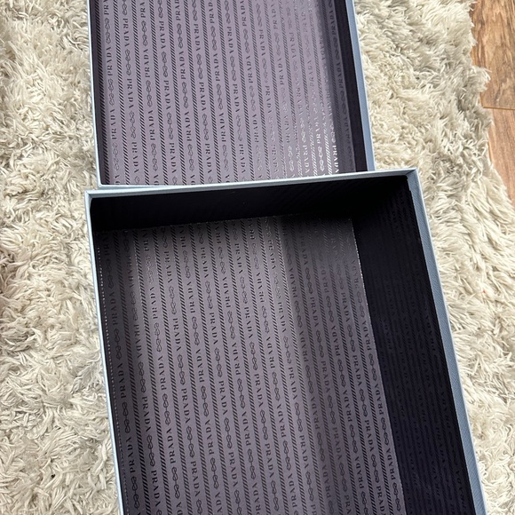 Authentic Prada Empty Large Shoe Storage Gift Box - Picture 3 of 6